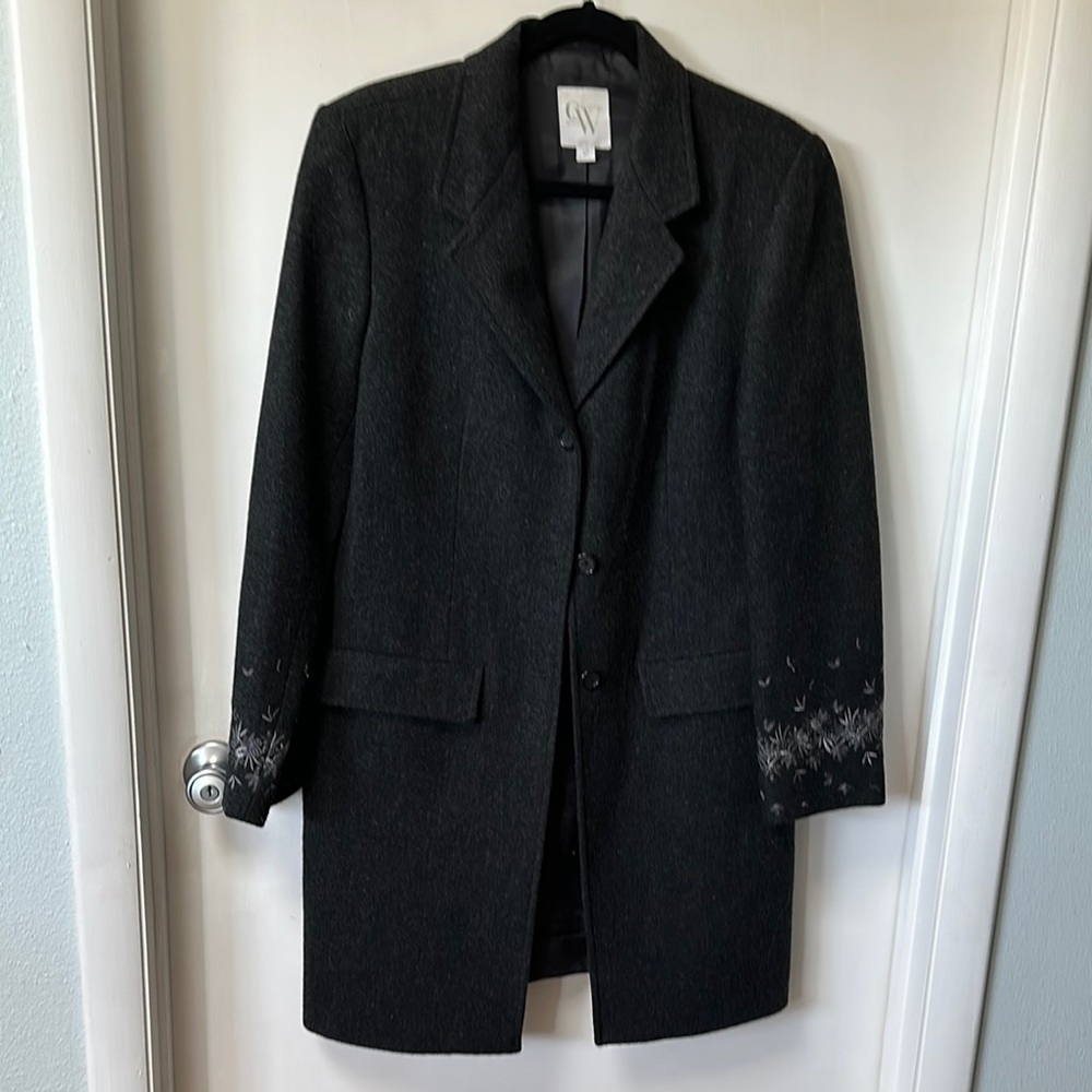 Clifford’s & Willis dark gray wool knee-length blazer, size 12